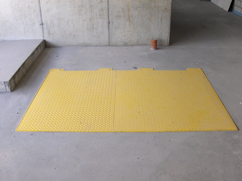 Trappes de sol hydraulique A15